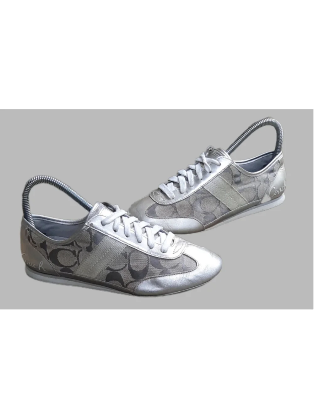 Vintage Coach Torrey Metallic Silver Sneakers. Women's size 5.5